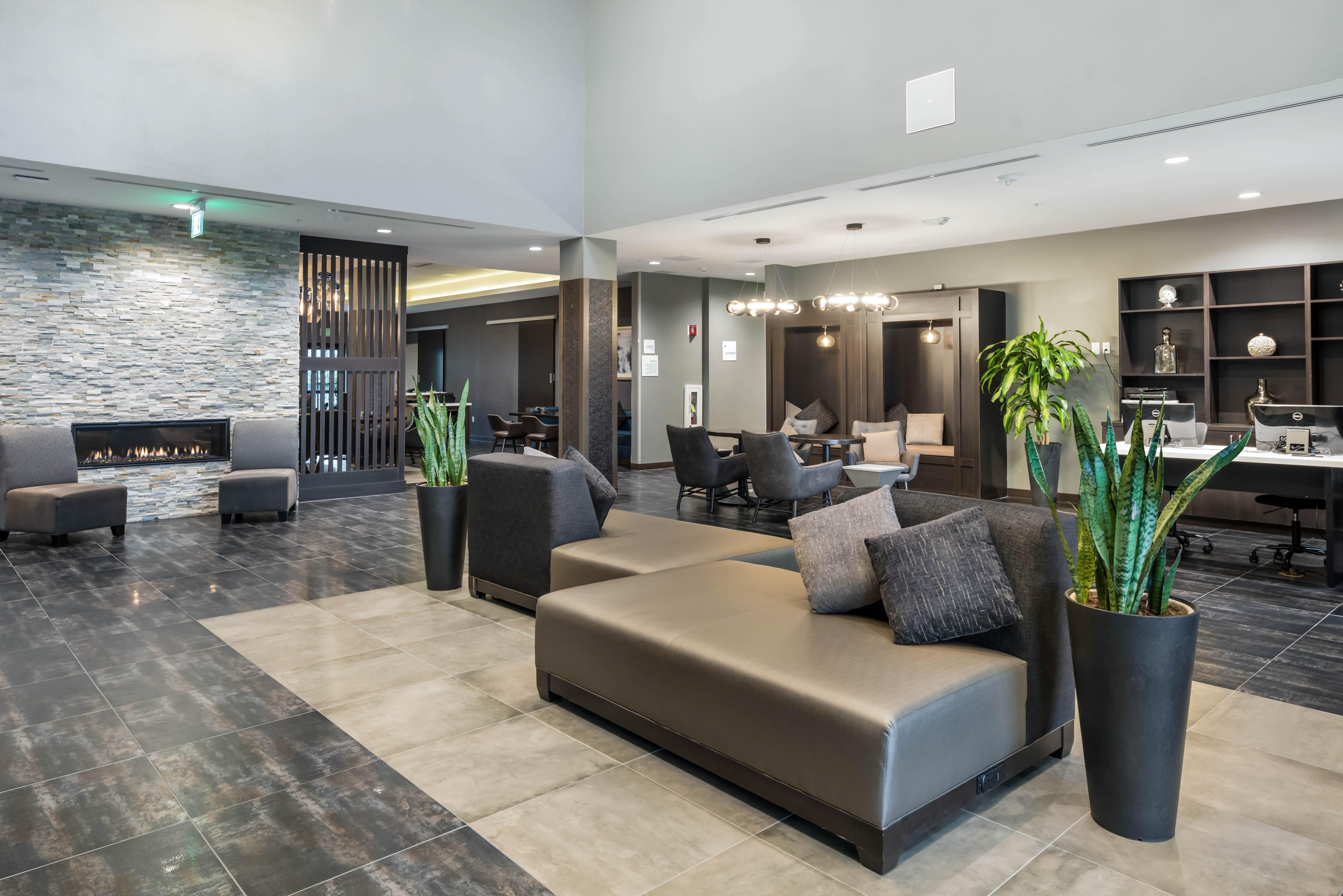 Holiday Inn Hotel & Suites Silicon Valley - Milpitas By Ihg Exteriér fotografie